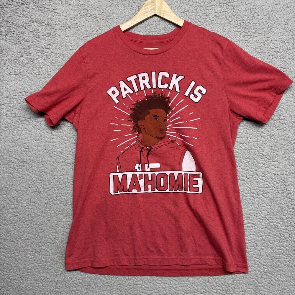 Bellboy Patrick Mahomes Shirt Mens Large Red Short Sleeve Mahomie Made In USA
